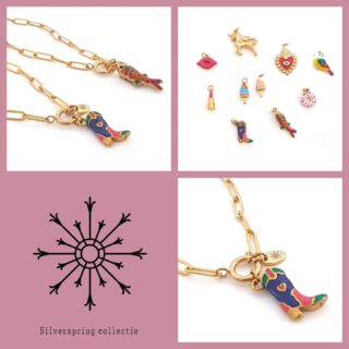 En dan is het zover!...

Een paar weekjes geleden kreeg ik de vraag van Anne van @silverspring.boutique of bepaalde bedels misschien ook leuk waren voor mijn collectie.
Nu ben ik van de kleine/fijne minimalistische sieraden en Anne houdt (naast minimalistische sieraden) ook van iets opvallender bedels met kleur, precies wat bij haar en haar boutique past.

Ik vroeg haar of het dan niet leuk zou zijn een eigen Silverspring collectie te hebben met eigen logo en bedels die precies bij haar passen. 

En dat is wat we samen hebben uitgewerkt en ik voor haar heb gemaakt. En dat heeft vandaag geleid tot de lancering van eigen sieradenlijn!

Hoe leuk is dat! Bedels die precies bij Silverspring passen... Een iets grovere schakel ketting en wat grotere bedels met kleur, die speciaal voor Silverspring zijn uitgezocht. Alles in rvs uitvoering.

Deze collectie is alleen bij Silverspring in Otterlo te koop. Het ritje naar haar boutique is zeker de moeite waard.